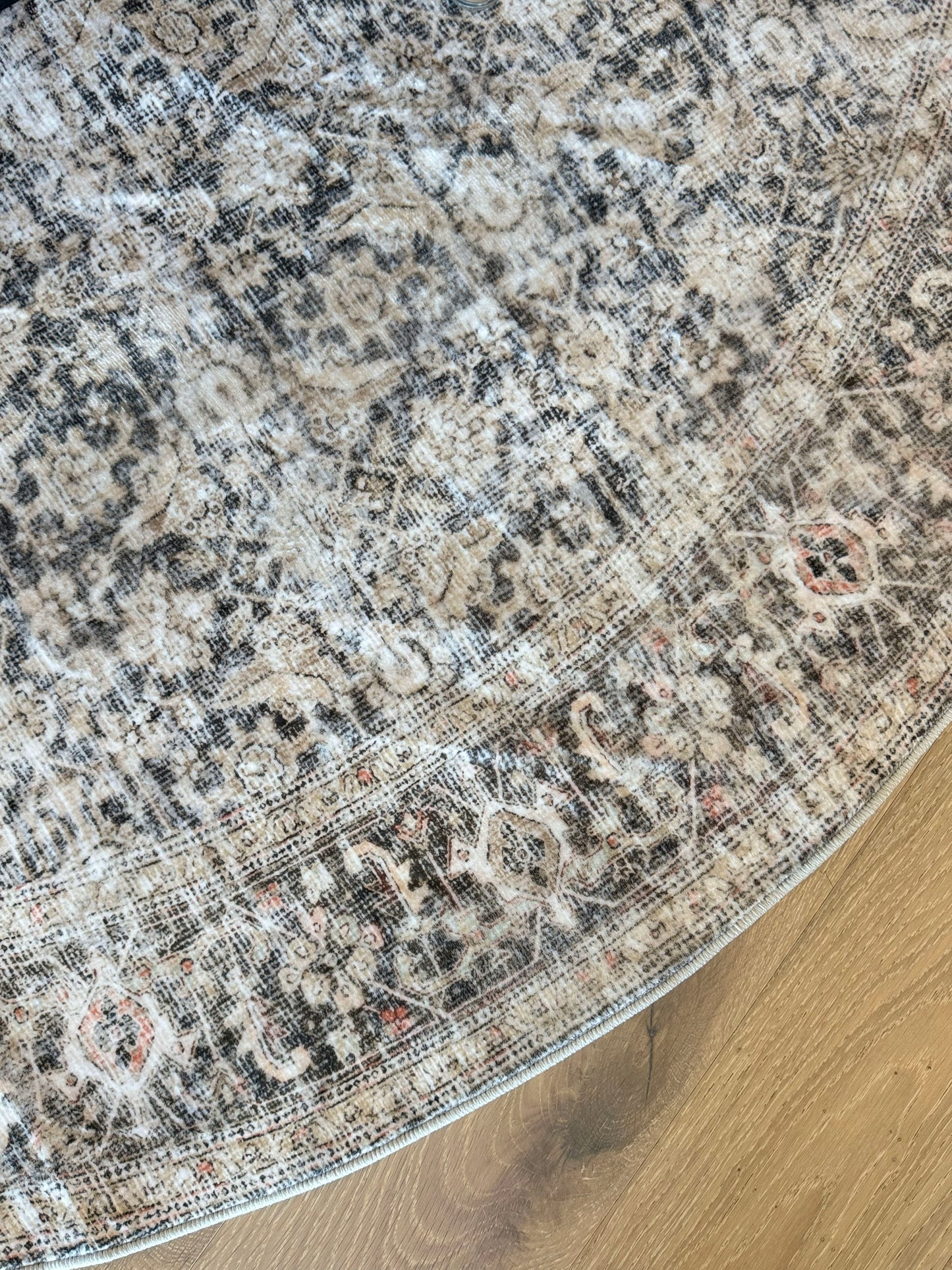 Stonebloom MM-34 — Subtle Red Floral Machine Washable Rug